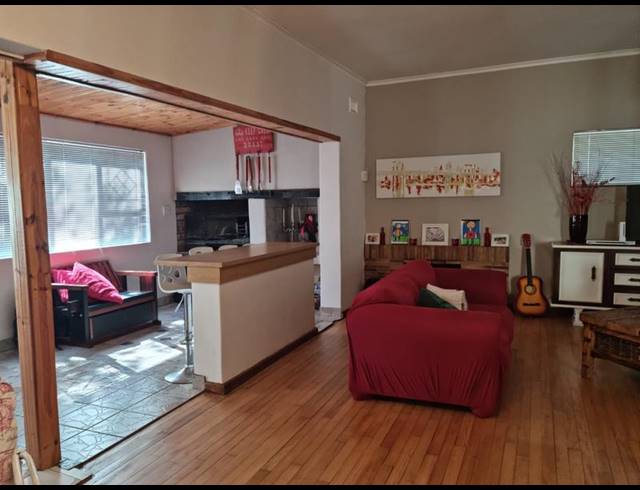 3 BEDROOM PROPERTY TO RENT IN BOSTON